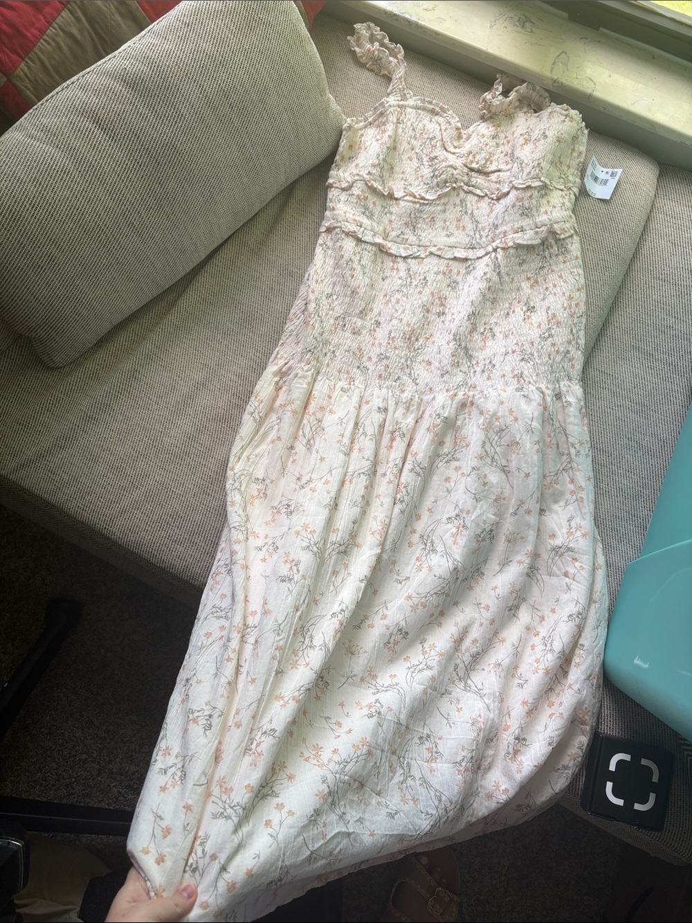 NWT American Eagle Outfitters Cream Floral Smocked Midi Dress with Peach Accents